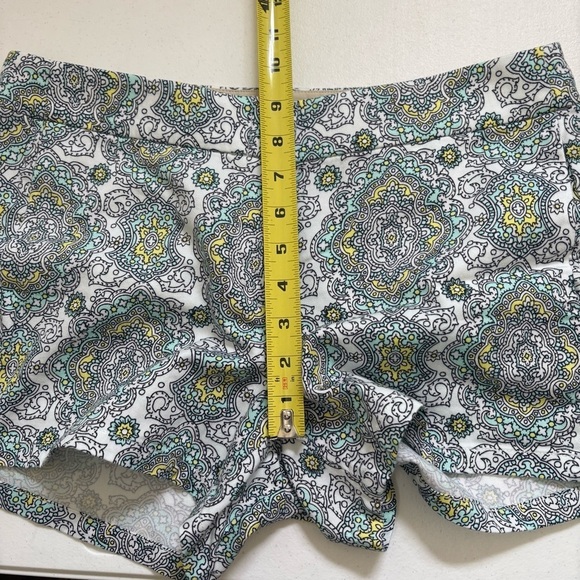 J.crew Chino Patterned Womens  Shorts size 6 - Picture 7 of 10